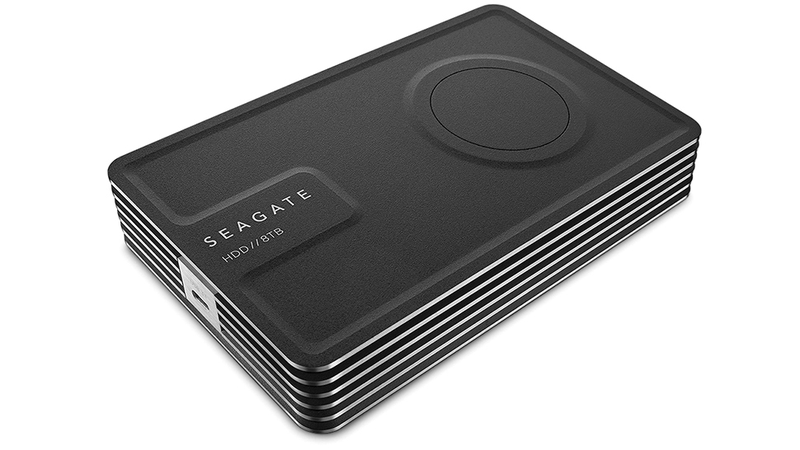 Illustration for article titled First USB-Powered 8TB Drive Is as Portable as a Flash Drive